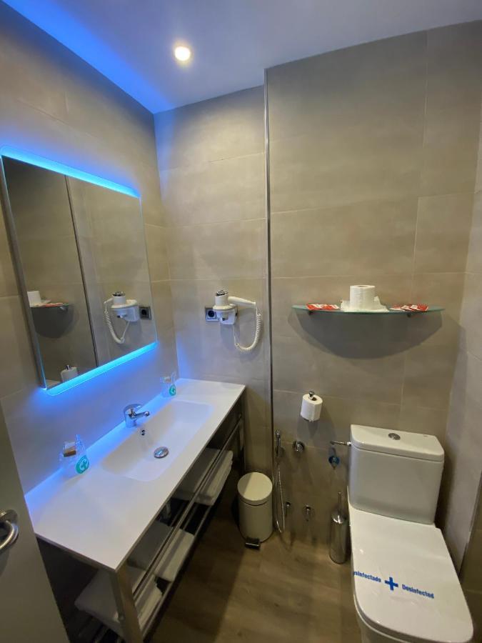 Hotel Escuela Madrid Ngoại thất bức ảnh