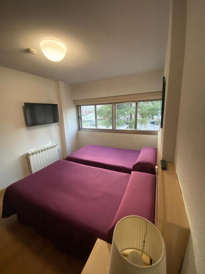 Hotel Escuela Madrid Ngoại thất bức ảnh