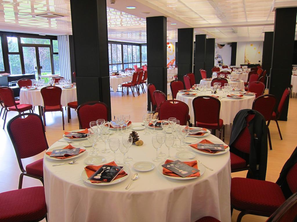Hotel Escuela Madrid Ngoại thất bức ảnh