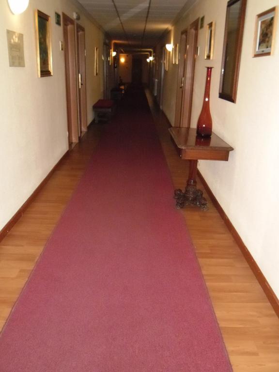 Hotel Escuela Madrid Phòng bức ảnh