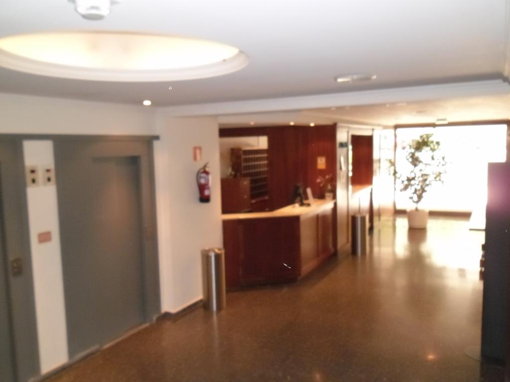 Hotel Escuela Madrid Ngoại thất bức ảnh