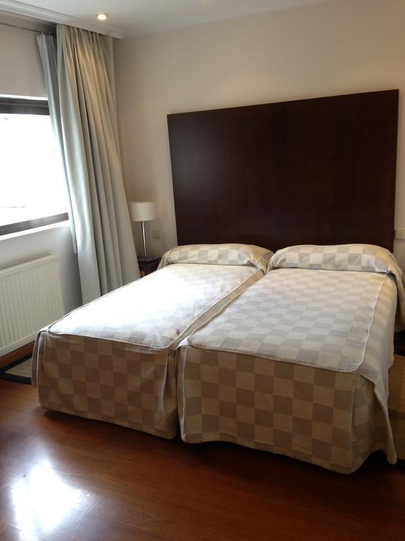 Hotel Escuela Madrid Phòng bức ảnh