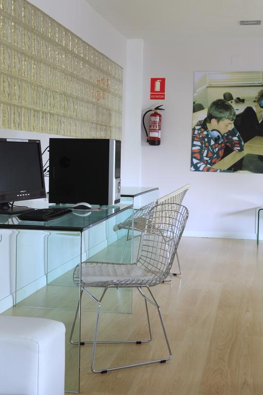 Hotel Escuela Madrid Ngoại thất bức ảnh
