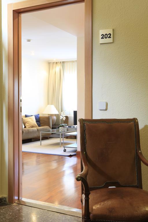 Hotel Escuela Madrid Phòng bức ảnh