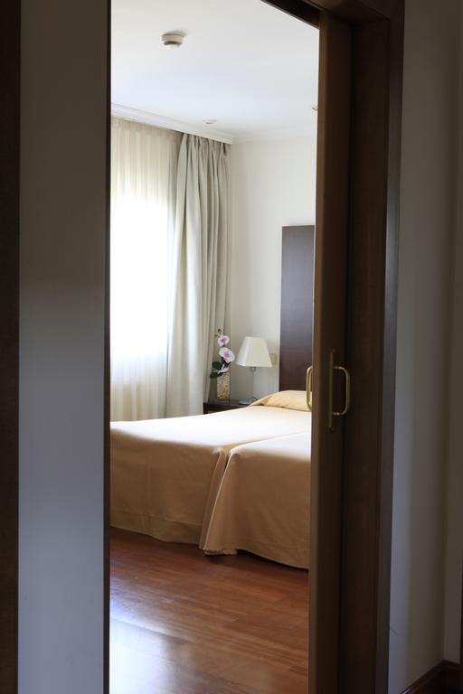 Hotel Escuela Madrid Phòng bức ảnh